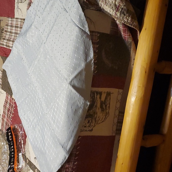 Table cloth - Picture 3 of 3